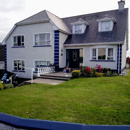 Rosearl Bed & Breakfast
