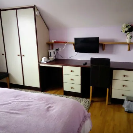 Rosearl Bed & Breakfast *